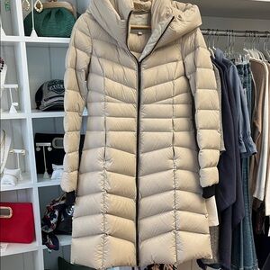 Soia & Kyo Light Tan Outerwear